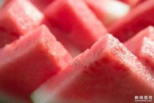 吃货群众吃瓜视频,揭秘网红吃瓜视频背后的美食世界