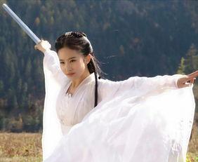 吃瓜群众小龙女,揭秘校园里的“瓜田”趣闻